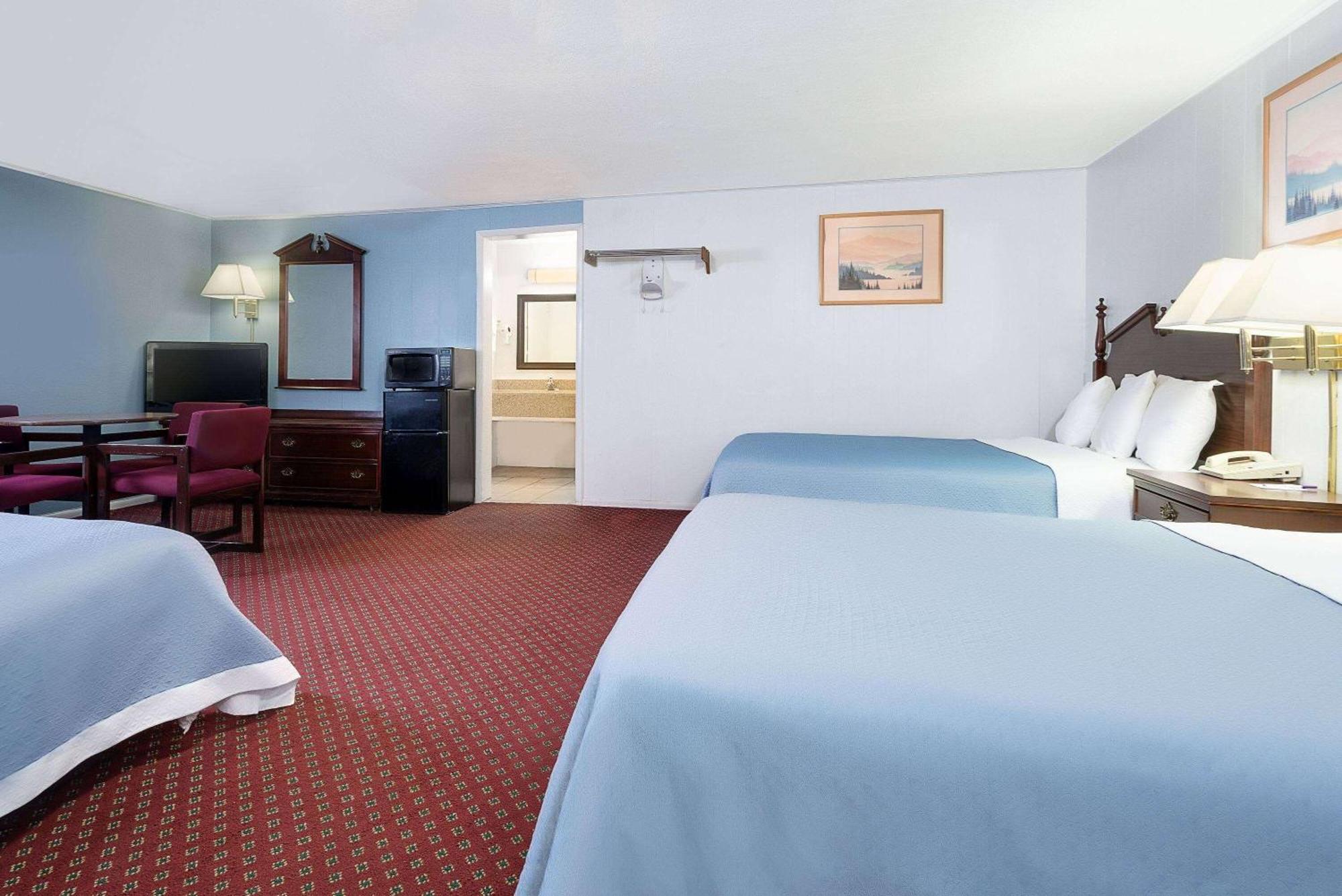 Travelodge By Wyndham Las Vegas Nm Buitenkant foto