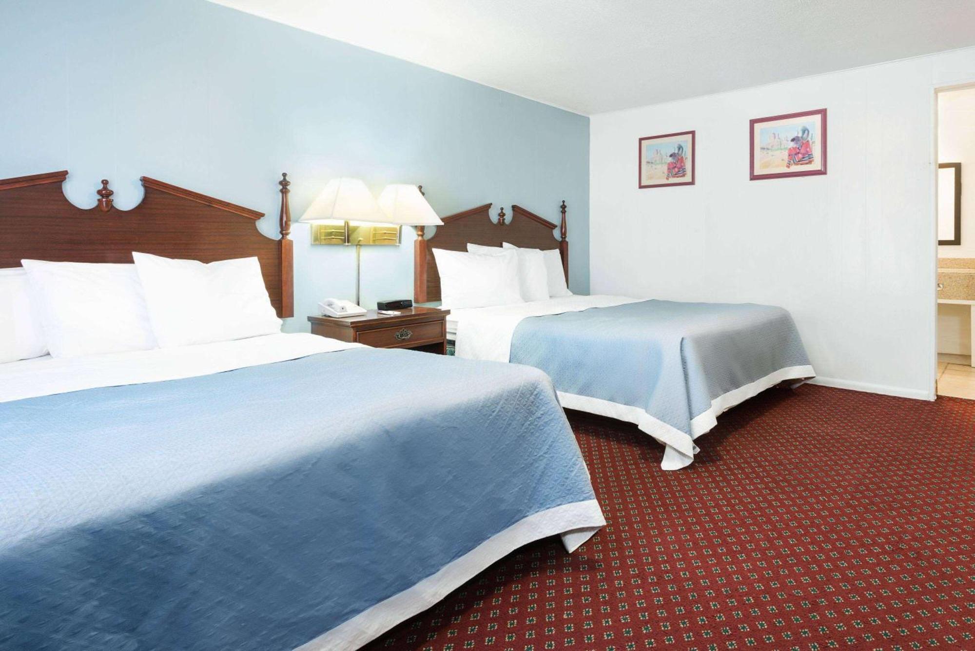 Travelodge By Wyndham Las Vegas Nm Buitenkant foto