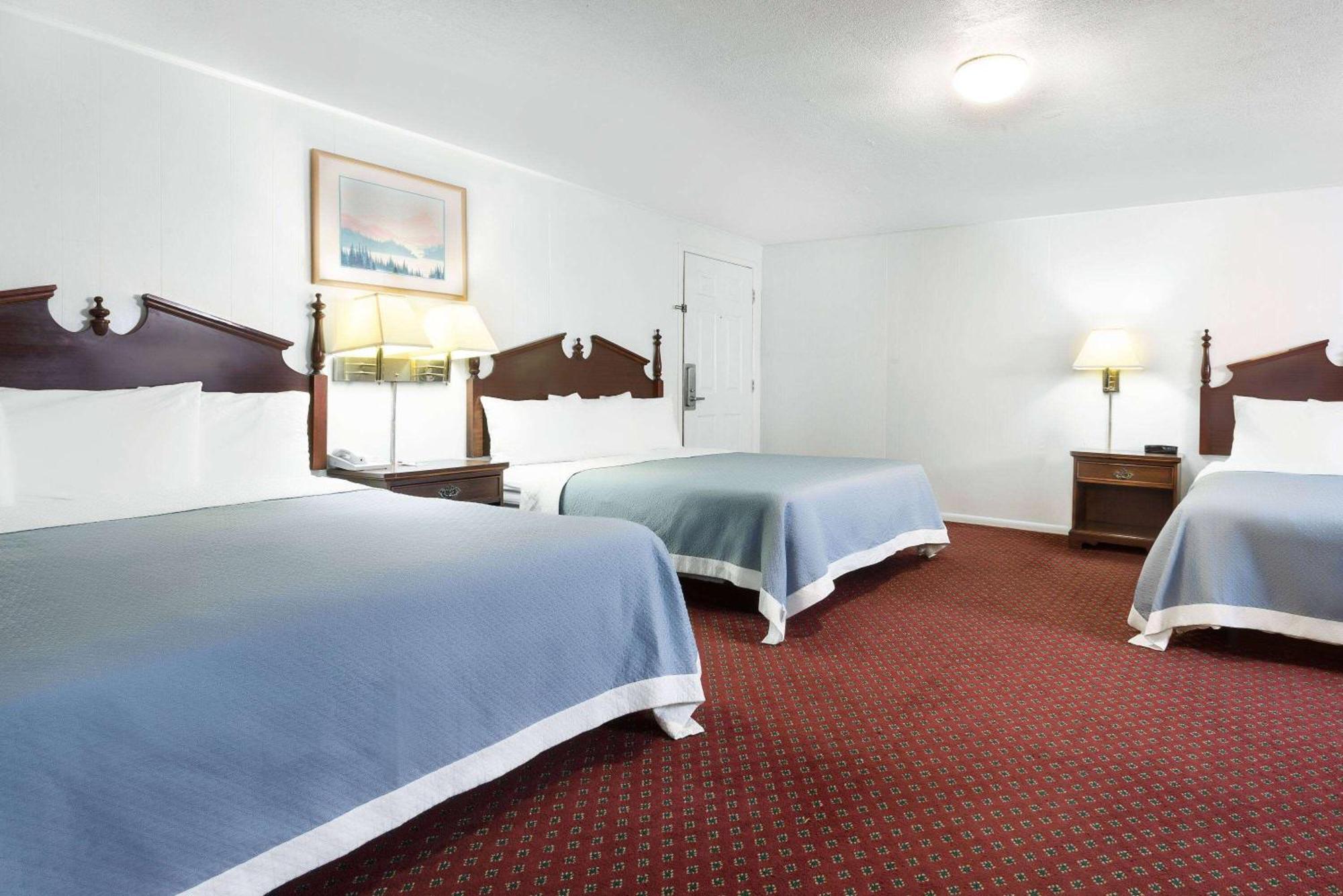Travelodge By Wyndham Las Vegas Nm Buitenkant foto